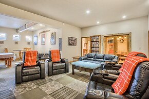 Mountain Getaway Cabinhot Tub & Pool Table4bd