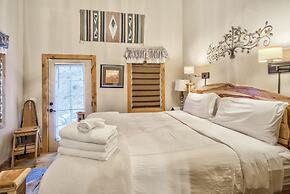 Mountain Getaway Cabinhot Tub & Pool Table4bd