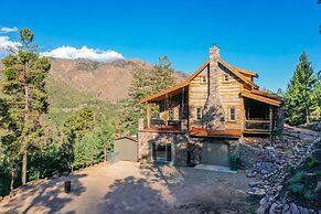 Mountain Getaway Cabinhot Tub & Pool Table4bd