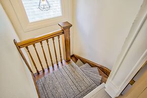 3BD Downtown Modern Victorian W/hot Tub, Park & Lake!