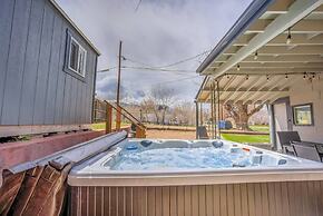 3BD Downtown Modern Victorian W/hot Tub, Park & Lake!