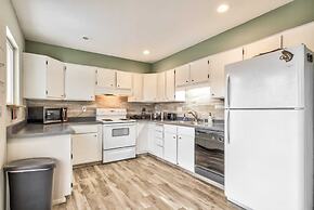 2brclose To Hiking & Garden of Godsbose Surround Sound Pet-friendly