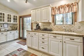 5BD Mountain Getawayhot Tub & Foosball