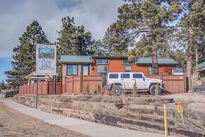 Tiny House! Hot Tub! Pikes Peak & AC