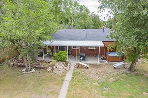 4brbroadmoor Retreathottub, Firepit, Near Trails