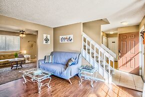 4 BR Country Home In Suburbs W/trails & Parks