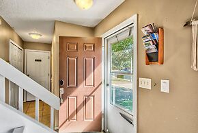 4 BR Country Home In Suburbs W/trails & Parks