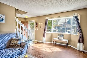 4 BR Country Home In Suburbs W/trails & Parks