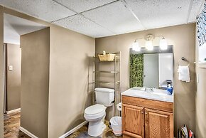 4 BR Country Home In Suburbs W/trails & Parks