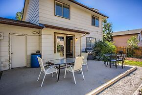 4 BR Country Home In Suburbs W/trails & Parks