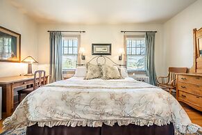 5BD Houseblocks From Broadmoor Fireplacecheyenne Canon & Gorgeous View