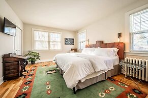 5BD Houseblocks From Broadmoor Fireplacecheyenne Canon & Gorgeous View