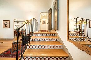 5BD Houseblocks From Broadmoor Fireplacecheyenne Canon & Gorgeous View