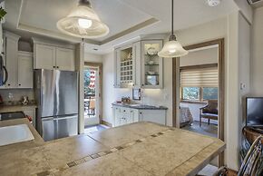 2brdowntown Occmountain Views & Grill