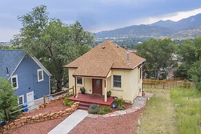 2brdowntown Occmountain Views & Grill