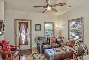 2brdowntown Occmountain Views & Grill