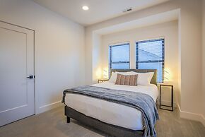 7brdowntown BIG & Moderngroups, Events & More!