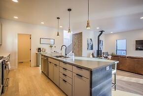 7brdowntown BIG & Moderngroups, Events & More!