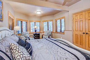 3bdwhere the Foxes Runluxurious, Usaf Academy