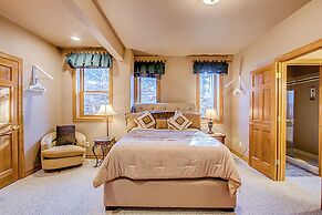 3bdwhere the Foxes Runluxurious, Usaf Academy