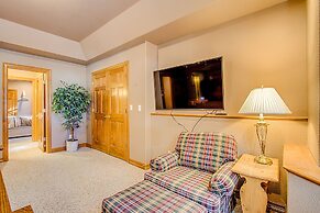 3bdwhere the Foxes Runluxurious, Usaf Academy