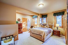 3bdwhere the Foxes Runluxurious, Usaf Academy