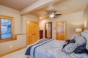 3bdwhere the Foxes Runluxurious, Usaf Academy