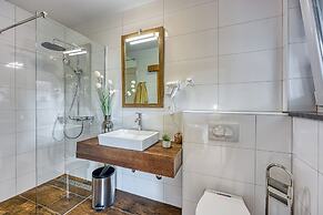 Amazing Pool Villa Nika