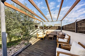 Amazing Pool Villa Nika