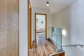 Amazing Pool Villa Nika