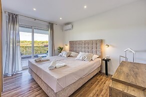 Amazing Pool & Relax Villa Loreta