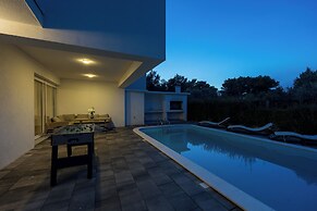 Amazing Pool & Relax Villa Loreta