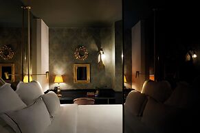 Skylark, Aluma Hotel & Resort