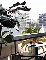 Skylark, Aluma Hotel & Resort