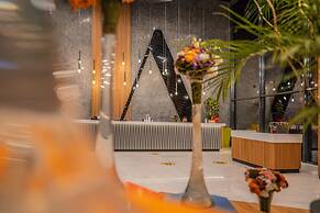 The Norm Collection Door'a Bodrum