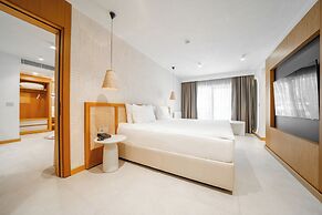 The Norm Collection Door'a Bodrum