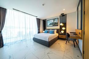 The Norm Collection Door'a Bodrum