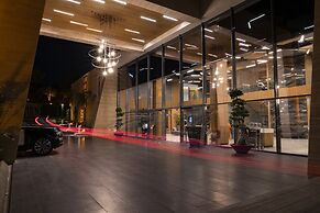 The Norm Collection Door'a Bodrum