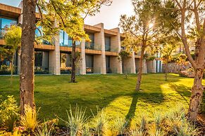 The Norm Collection Door'a Bodrum