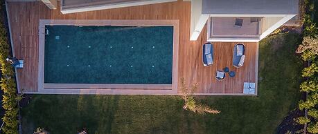 The Norm Collection Door'a Bodrum