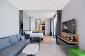 The Norm Collection Door'a Bodrum