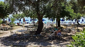 Barbati Bay Elegant Apartments