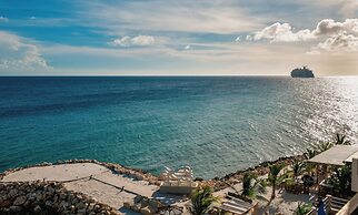 Art Hotel Curacao - Adults Only