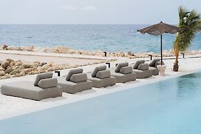 Art Hotel Curacao - Adults Only