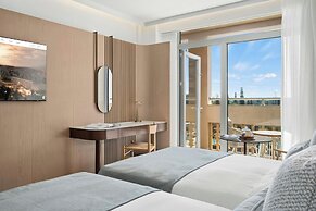 The Landmark Nicosia, Autograph Collection