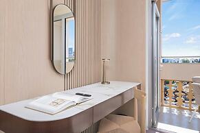 The Landmark Nicosia, Autograph Collection