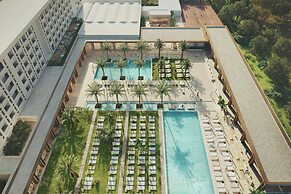The Landmark Nicosia, Autograph Collection