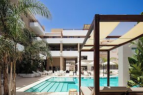 Sapphire Blue Suites