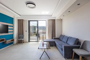 Sapphire Blue Suites