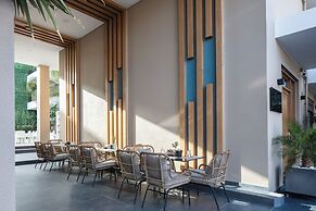 Sapphire Blue Suites